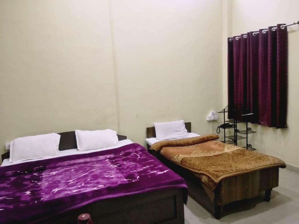 Hotel Gulmarg Mussoorie Buitenkant foto